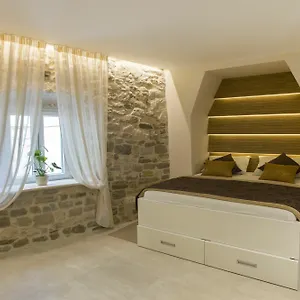 Situs , Split Croacia
